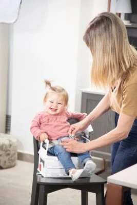 NIKIDOM Mobiler Faltbarer Tischstuhlsitz 4 NIKIDOM Mobiler Faltbarer Tischstuhlsitz – Bild 2