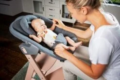 Hauck Hochstuhl Alpha+B, Grey + Bouncer Premium Newborn Set, Jersey Charcoal -Baby Lieferungen Geschäft 21904982 03