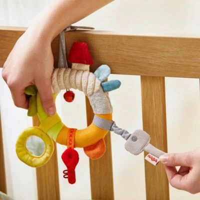 HABA 306453 Hängefigur Erster Schlüsselbund 5 HABA 306453 Hängefigur Erster Schlüsselbund – Bild 3