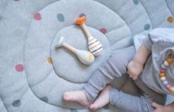 KINDSGUT Holzrasseln Rasseln 10 KINDSGUT Holzrasseln Rasseln -Baby Lieferungen Geschäft 29547783 03