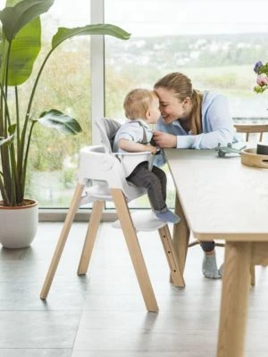 Stokke Steps™ Baby Set, White 4 Stokke Steps™ Baby Set, White – Bild 2