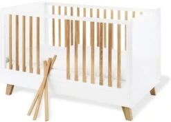 Pinolino Komplett Kinderzimmer PAN, 3-tlg. (Kinderbett, Wickelkommode Und 3-türiger Kleiderschrank), Eiche Teilmassiv, Weiß Lackiert -Baby Lieferungen Geschäft 5378797 03